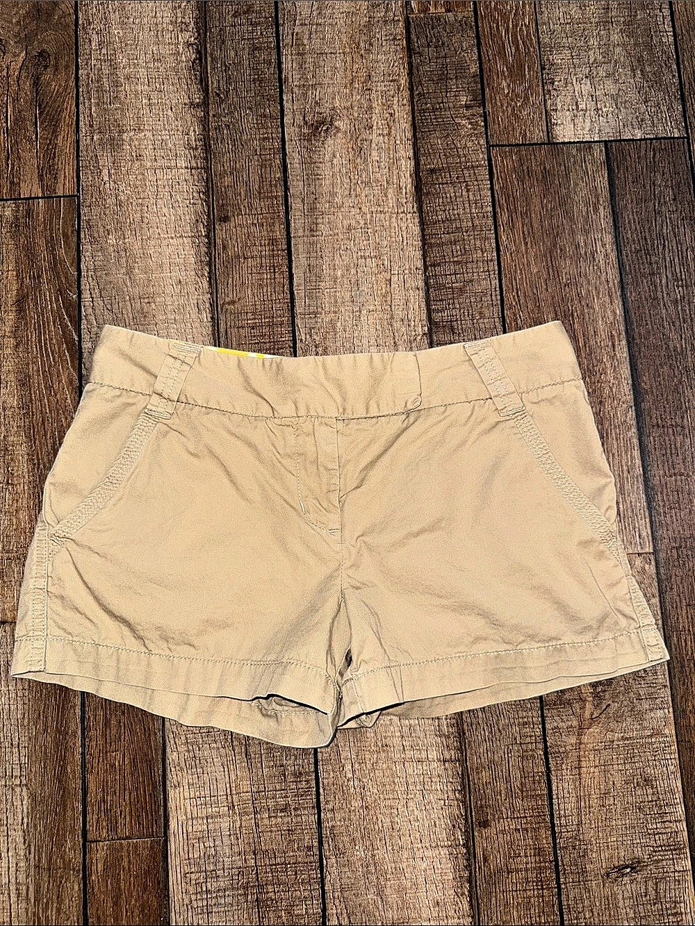 J.Crew Broken-In Chino Classic Twill Short High Waist Shorts in Beige